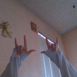 Meet your Posher, Amber